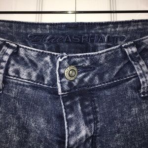 Blue Asphalt acid wash jeans